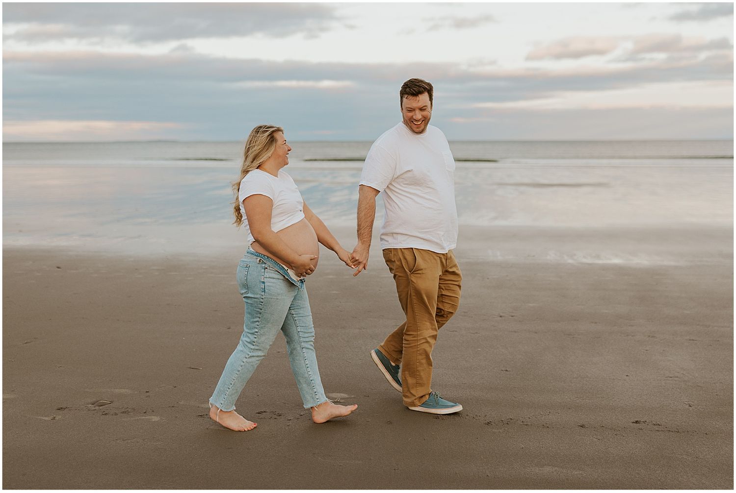 NH couple taking maternity photos