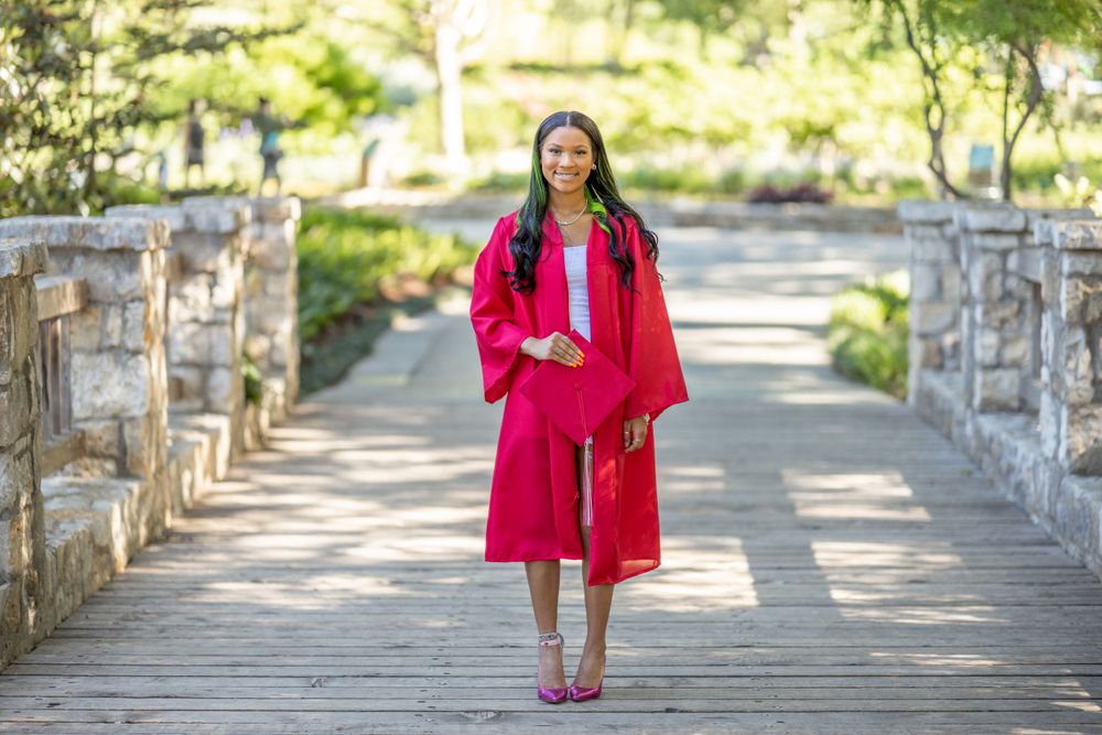 Senior Graduation Photographer in DFW
