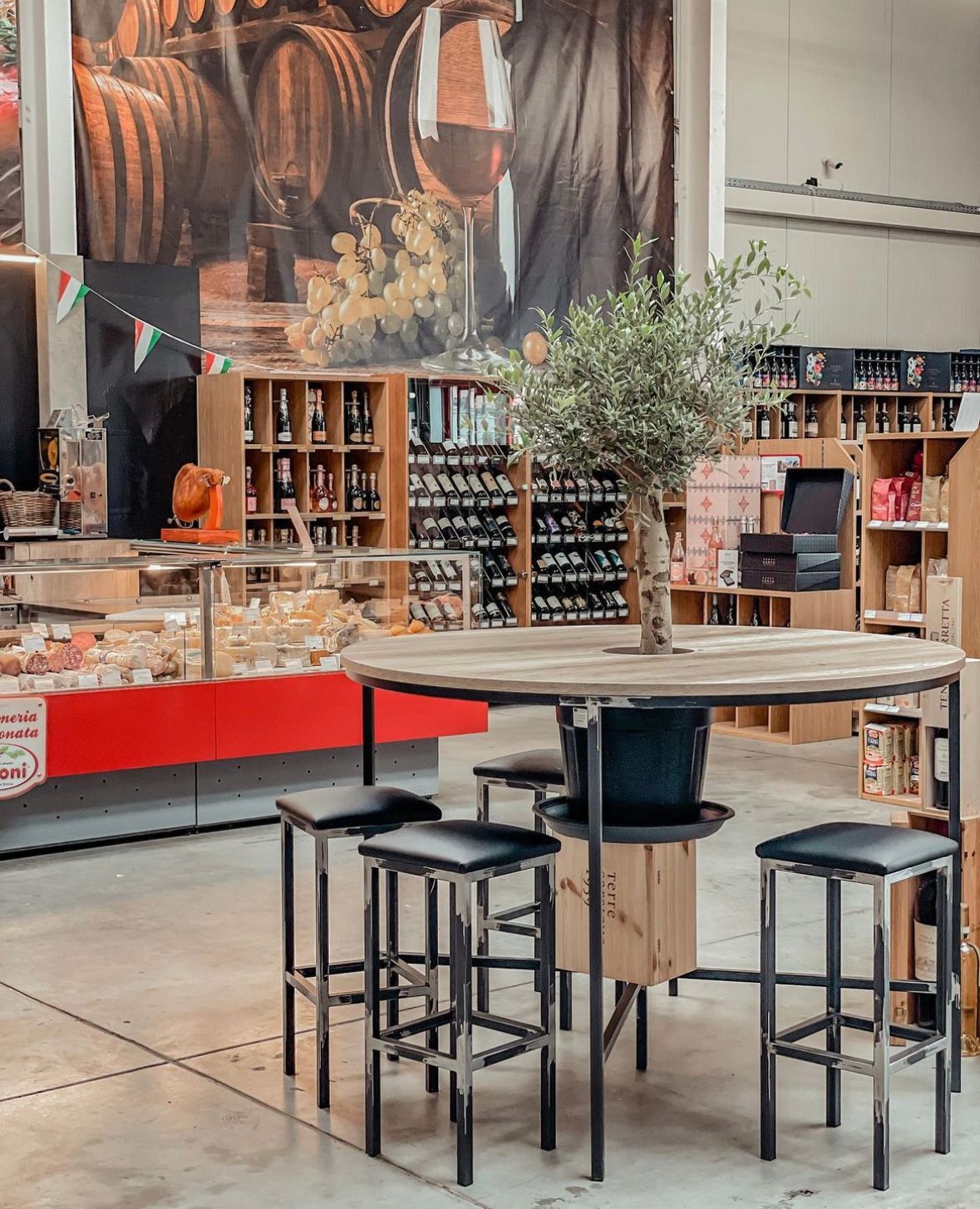 Difonzo Eat & Market
Krendelstr. 26
Isernhagen / Altwarmbüchen
Feinkostmarkt