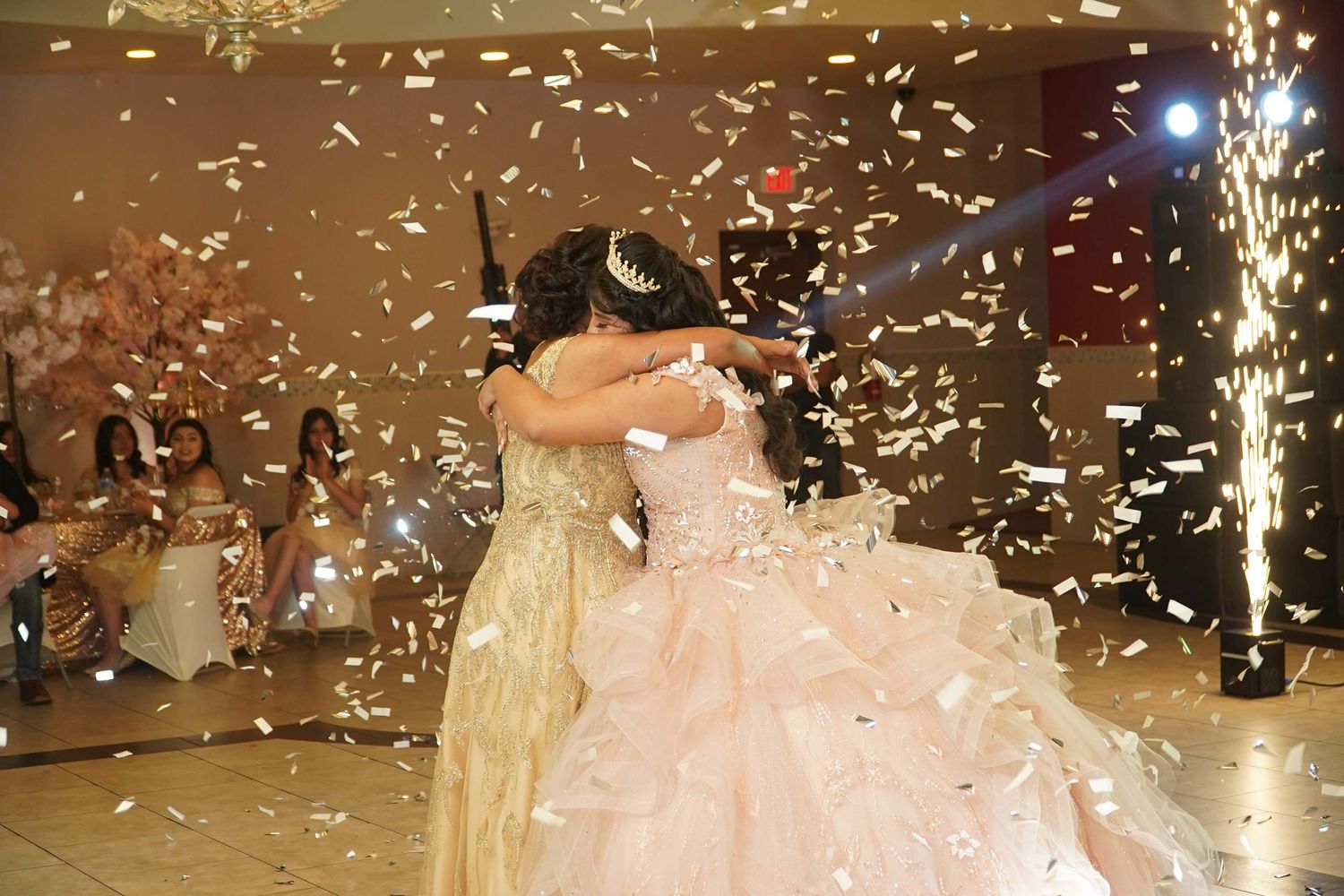 Quinceanera Photo Checklist quince photography DFW best quince photographers fotolilly photography quince ceremony and celebration Dallas Tx