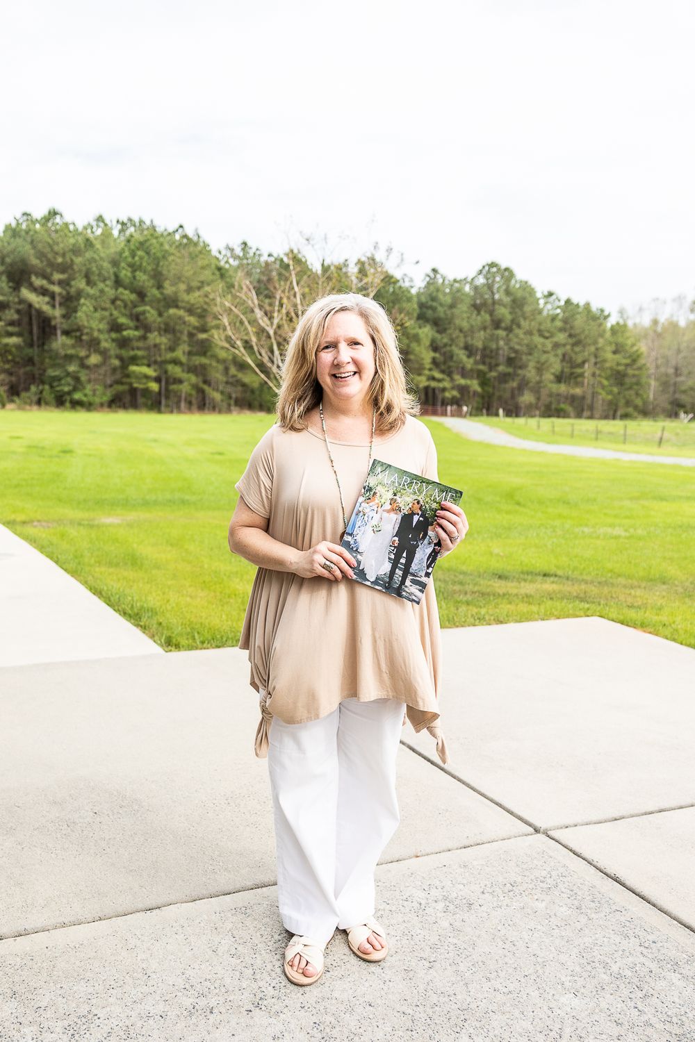 branding session, business branding, branding photos, branding photographer, small business, photo session, marry me North Carolina, magazin