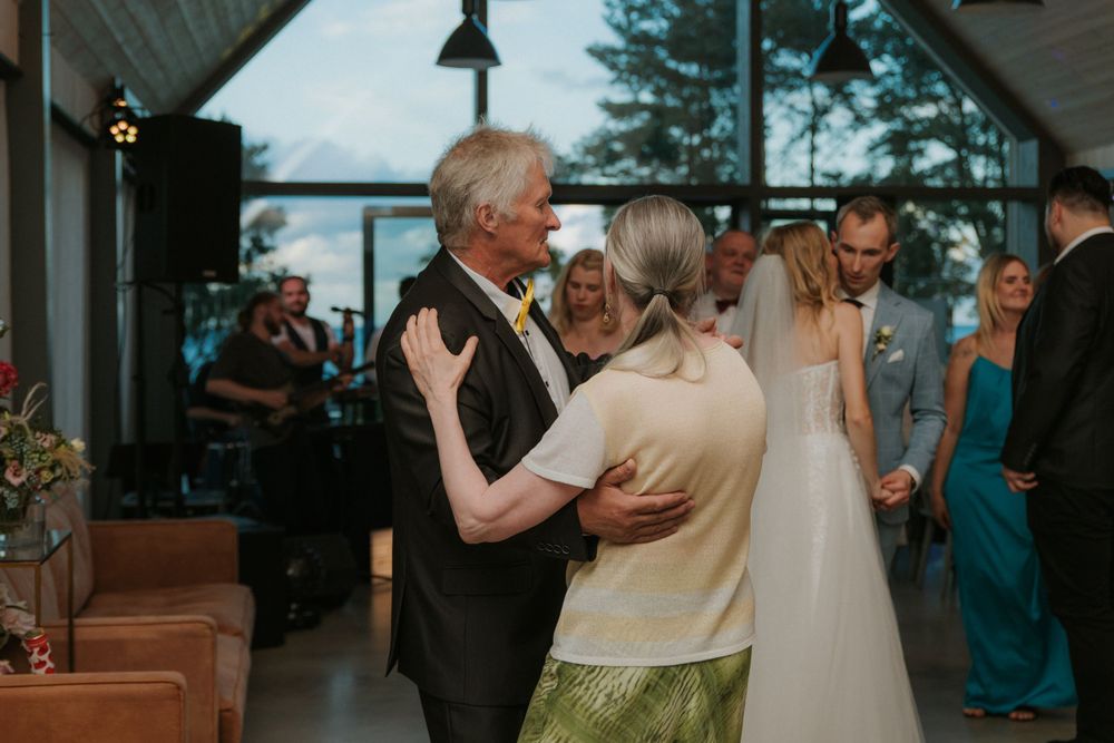 pulmafotograaf, pulmafotograaf tallinnas, fotograaf tallinnas, pildistamine Tartus, eesti fotograafid