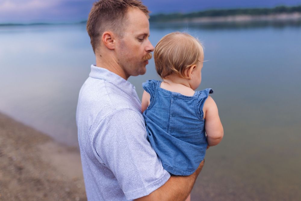 Beach Motherhood and Family Photo session in Marion indiana