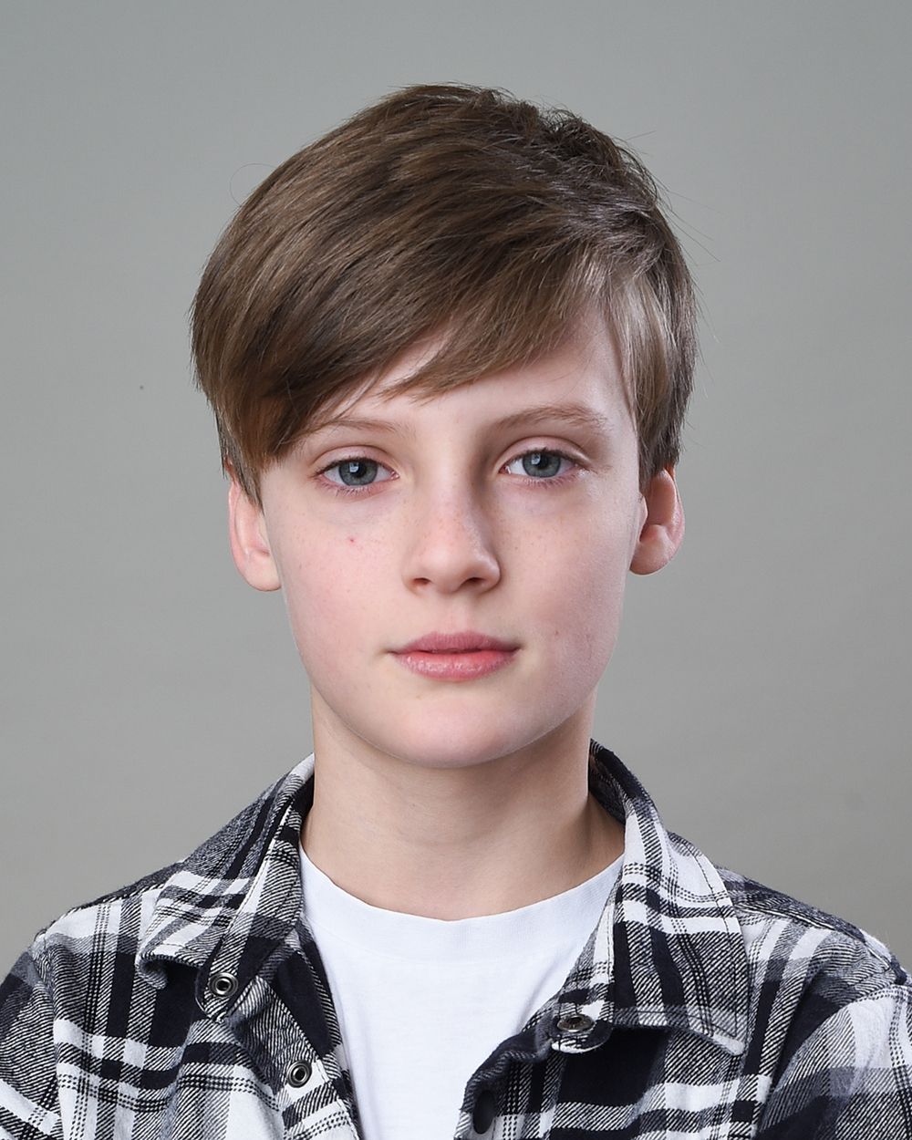 Moody black and white portrait of a young actor with intense expression — cinematic-style image by Abigail’s Studio, Buckinghamshire