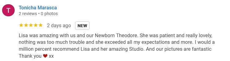 A positive 5-star review of Lisa and her studio with a satisfied client praising her patient and timely service.