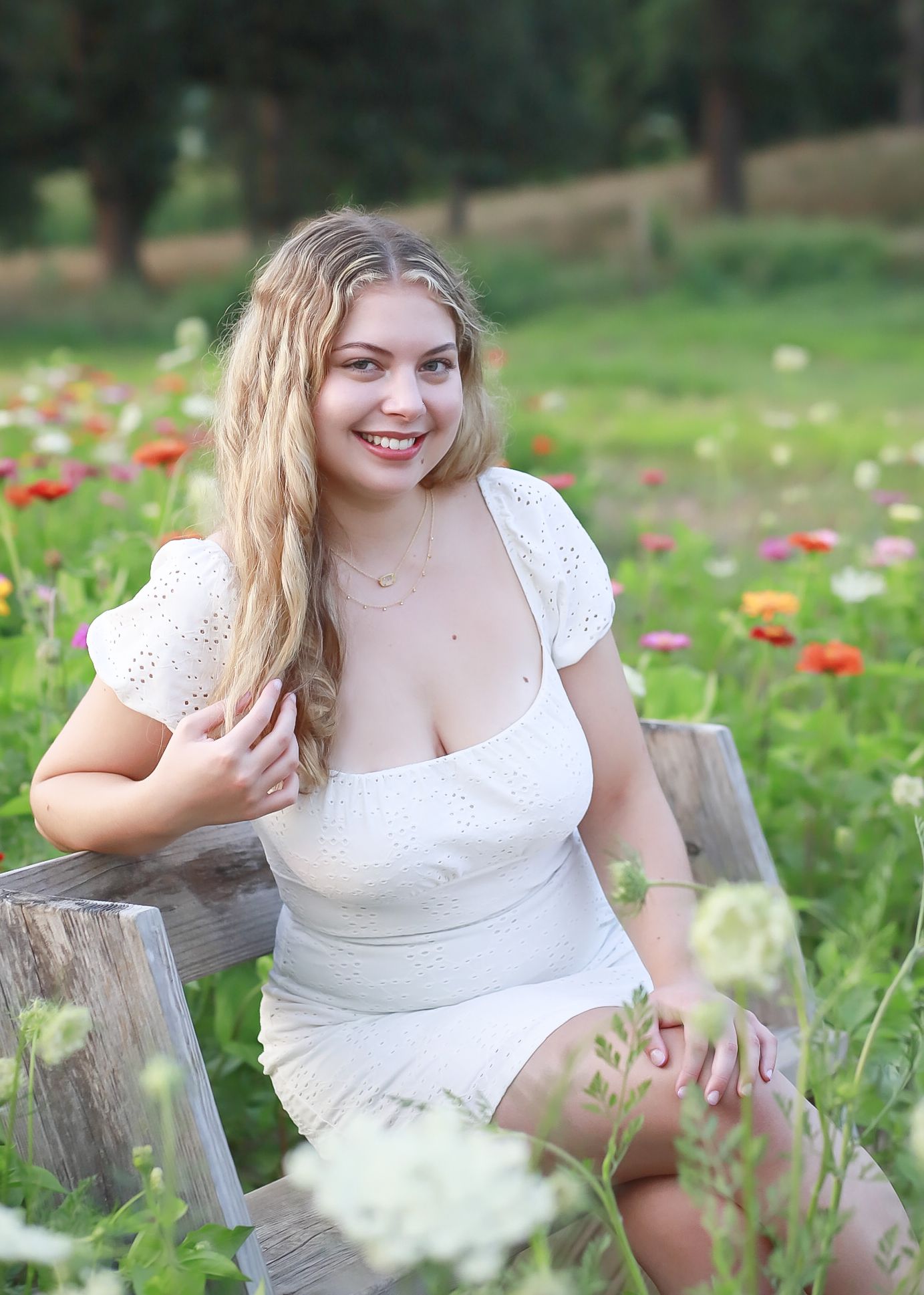 Professional Photographer Janesville Wisconsin Senior Portraits Craig Parker and Surrounding areas
Jessica Roth Photography