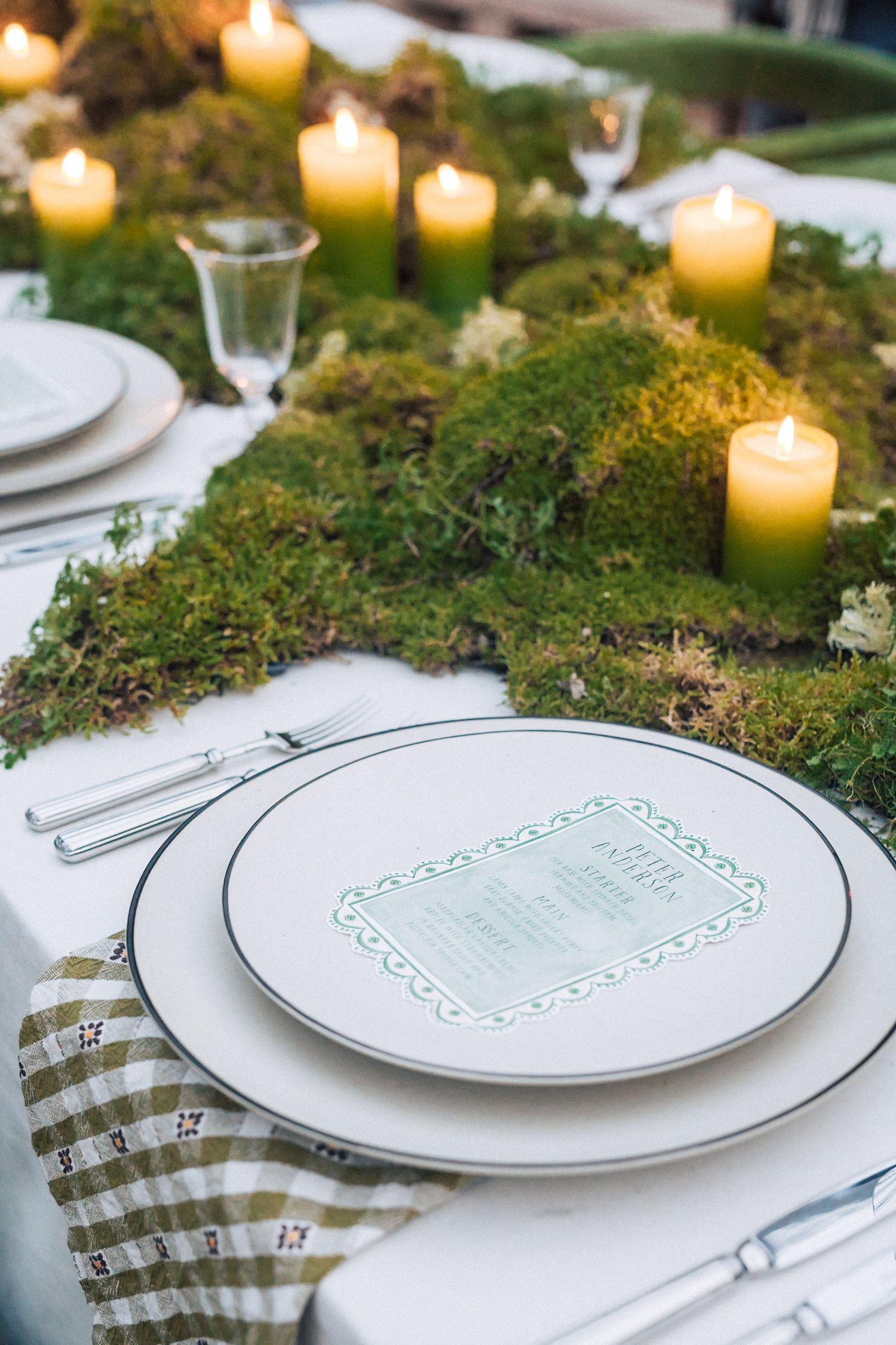 Editorial styled photo-shoot at Casa dos Penedos, a wedding venue from Penha Longa Catering. captured by a Portugal wedding photographer.