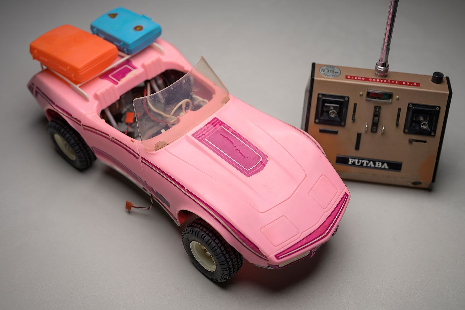 Gizmo's Corvette Movie Prop alongside it's remote control