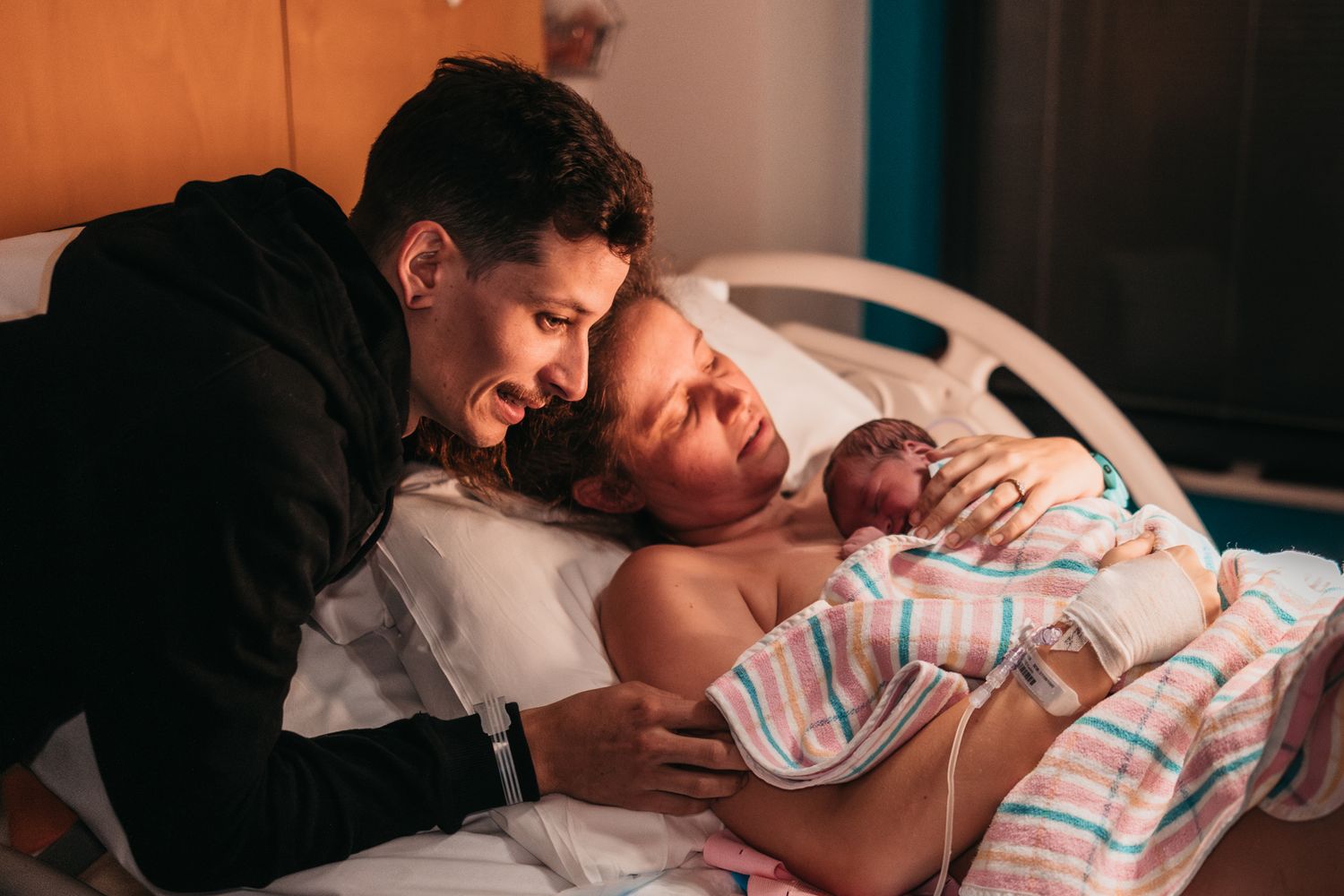 Brisbane Mater Mothers Hospital Birth Natural Fathers First Look at His Son Birth Photography