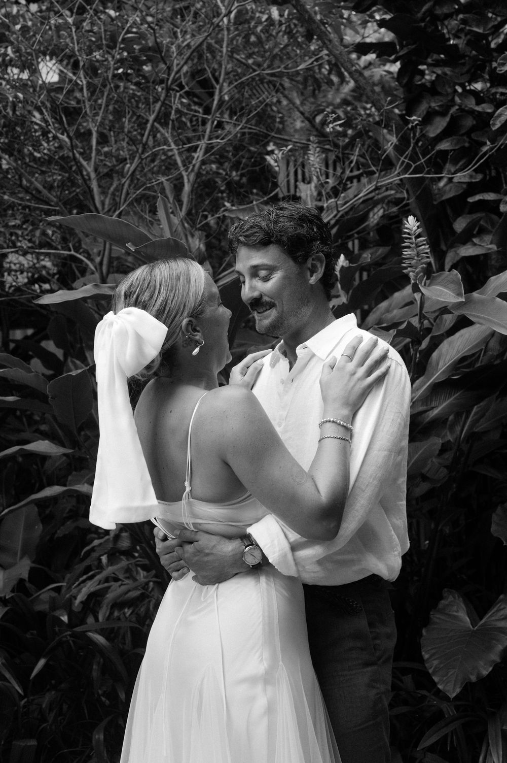 beach wedding photography santa teresa Costa Rica