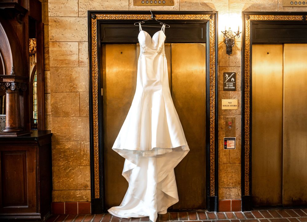 Wedding photographers in South Florida capturing the couple’s first kiss