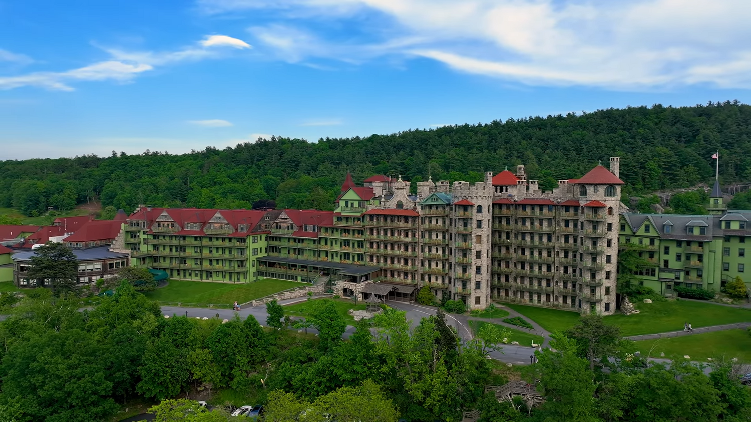 Mohonk Mountain House wedding venue in Hudson Valley, NY