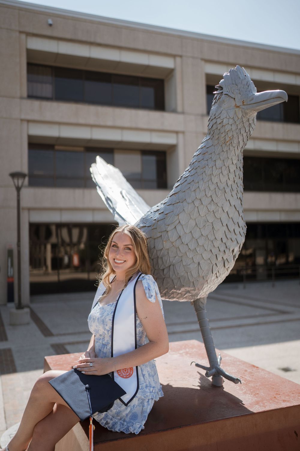 rowdy roadrunner statue utsa