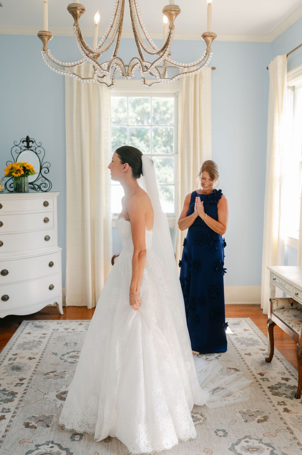Legare Waring House wedding photos from a top Charleston wedding photographer. See more timeless and candid wedding photos Legare Waring