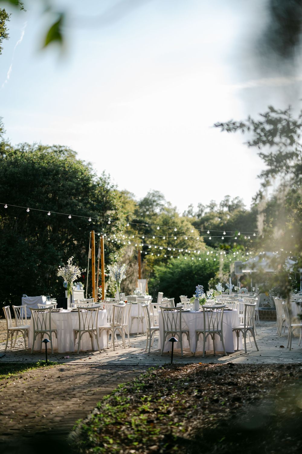 Legare Waring House wedding photos from a top Charleston wedding photographer. See more timeless and candid wedding photos Legare Waring