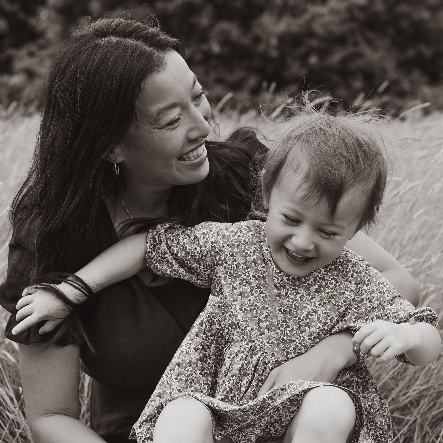 London Family Photographer mum and daughter