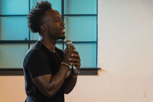 street style photography content creator in Tampa, FL. documentary style photographer in Tampa, Clearwater, St Pete, FL. Networking in Tampa