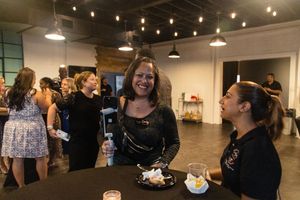 street style photography content creator in Tampa, FL. documentary style photographer in Tampa, Clearwater, St Pete, FL. Networking in Tampa