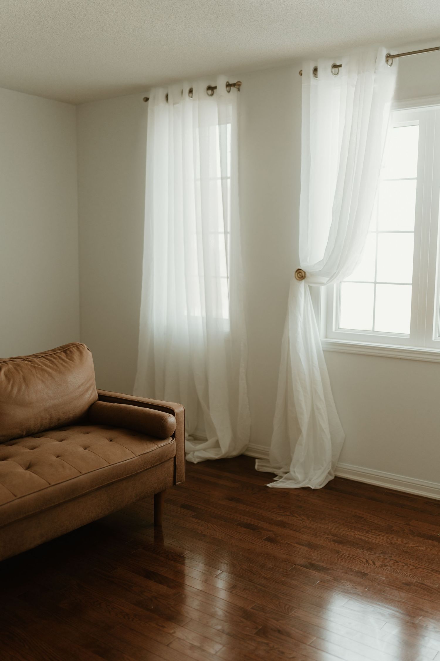 soft, airy studio space for intimate and cozy photo sessions