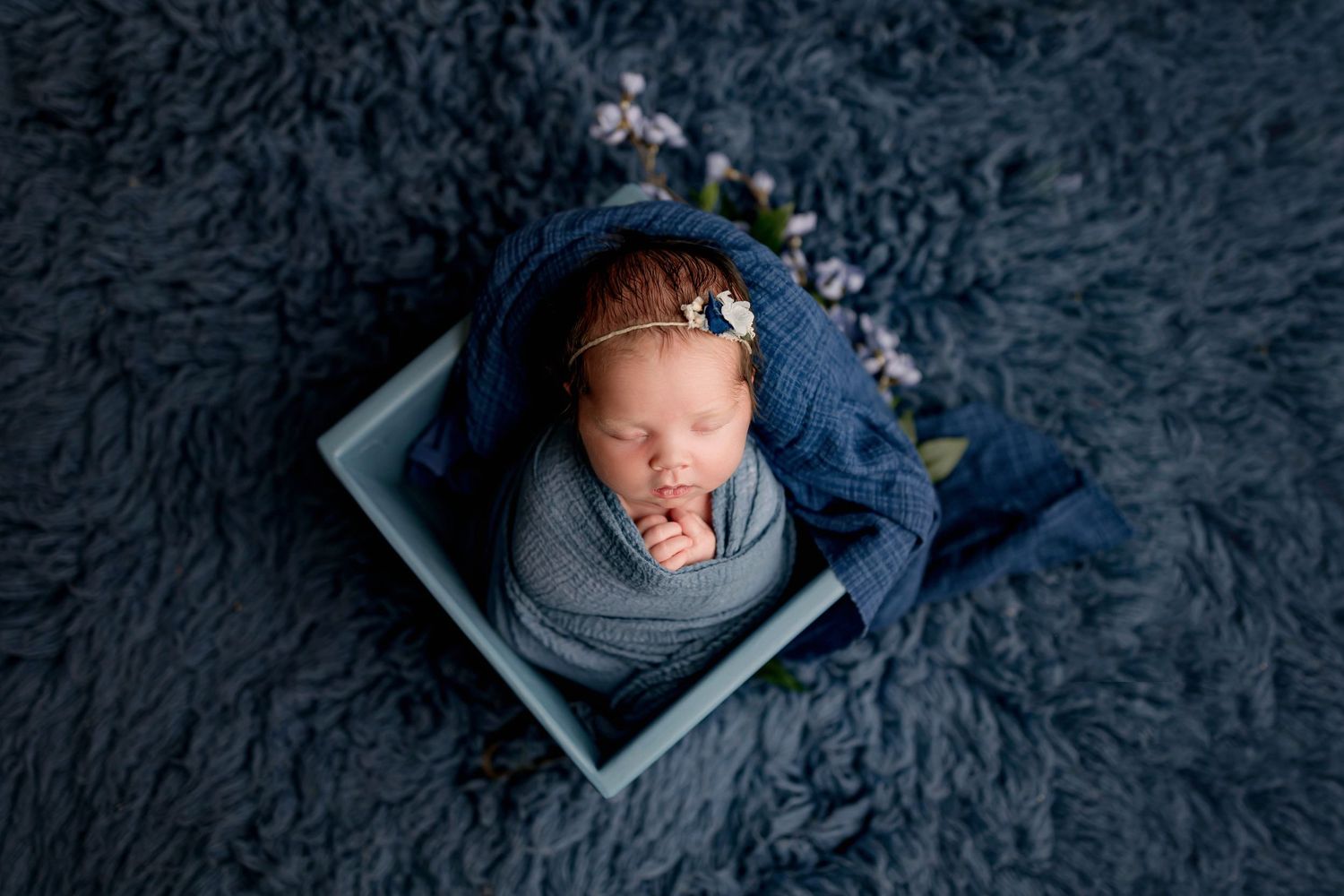 Fairbanks Alaska newborn and baby photographer, lifestyle newborn photography