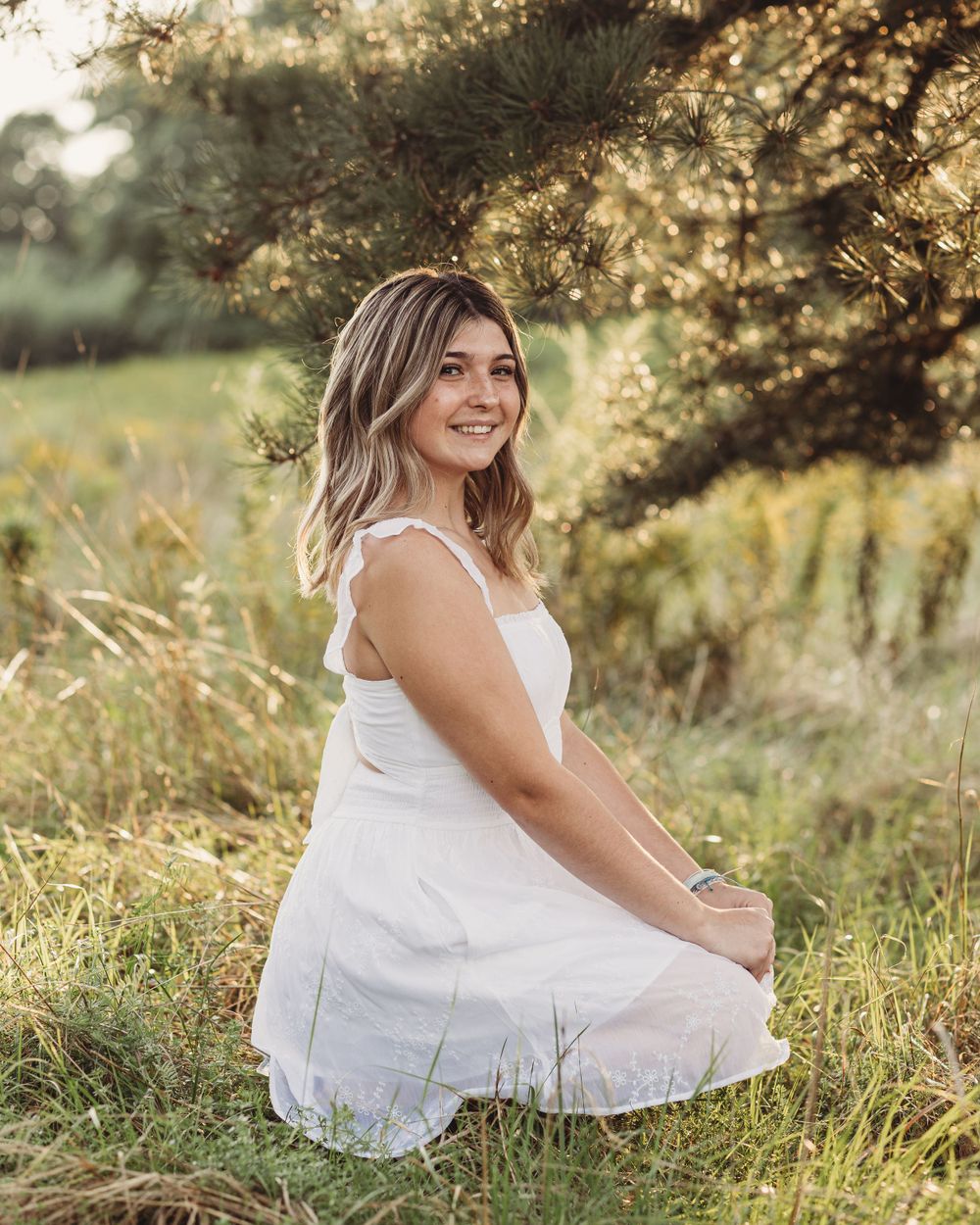 Professional senior graduate photo outdoors