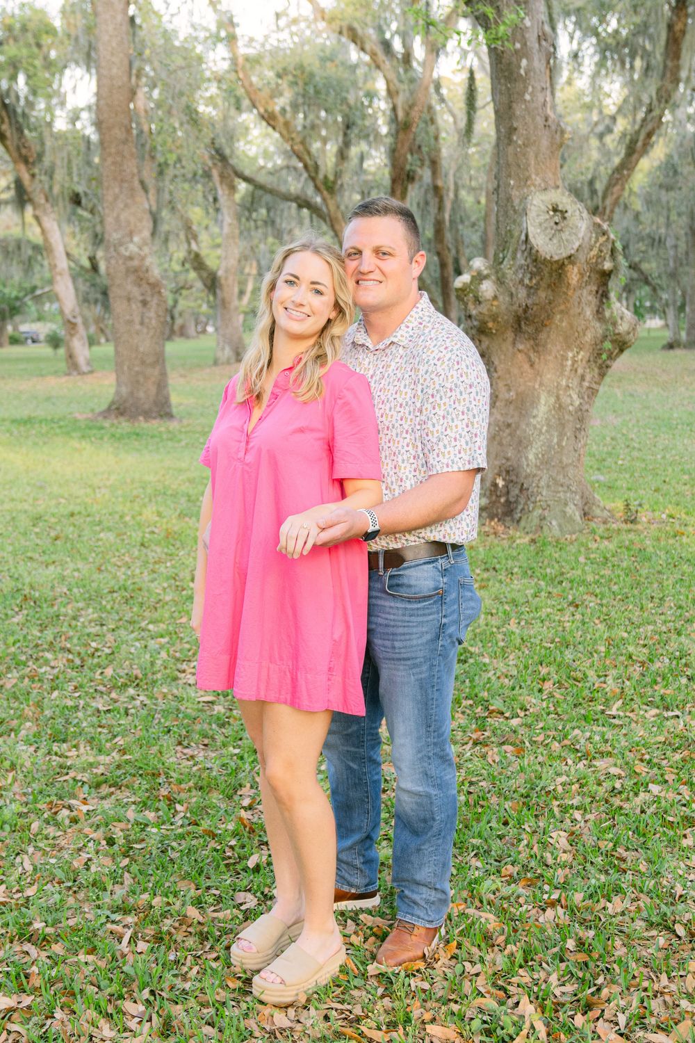 Pop the question at Mallery Park—St. Simons Island’s iconic proposal spot for timeless engagement photos.