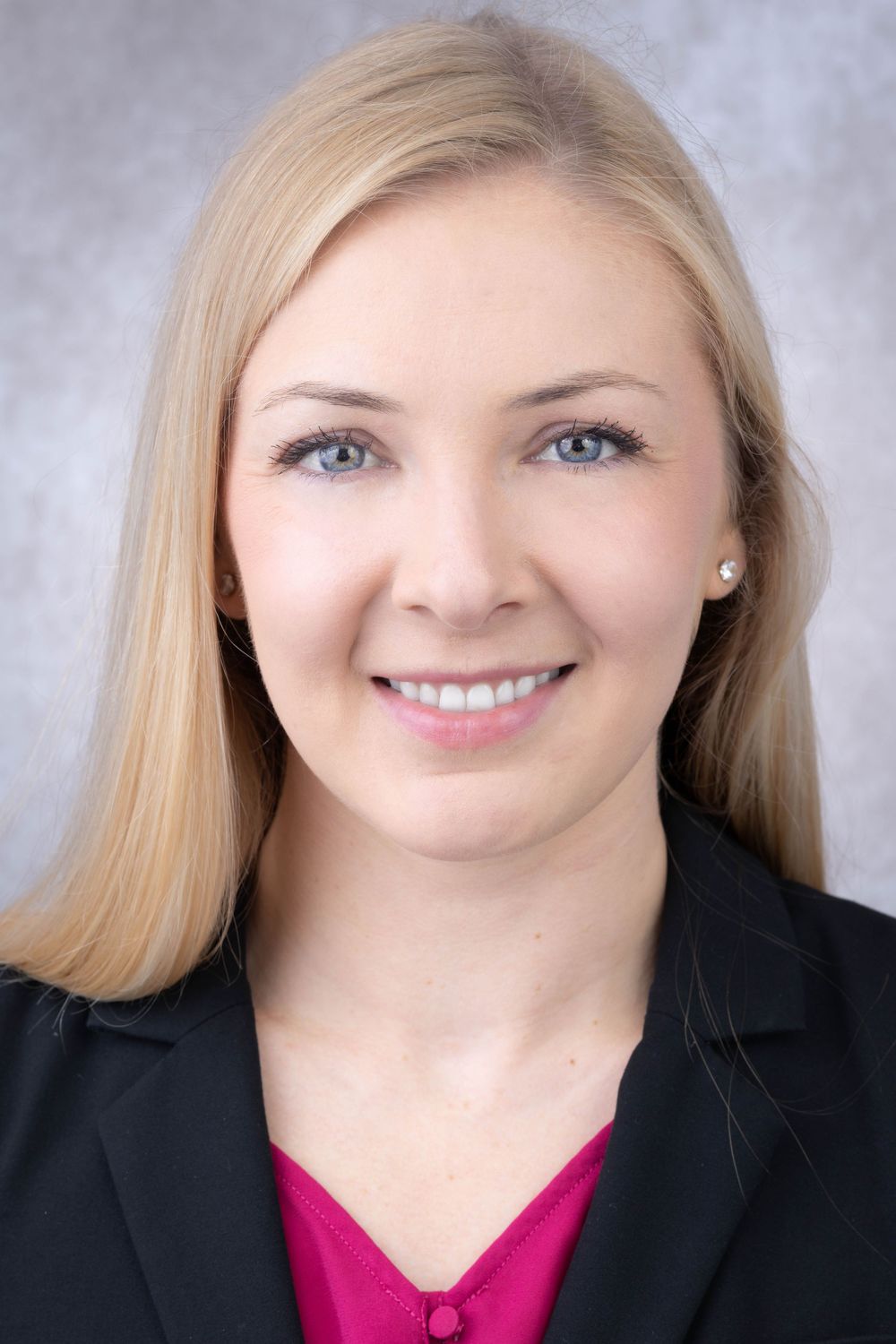 Lauren Headshot Cincinnati