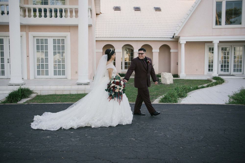 Poised Estate Venue. Weslaco, Texas