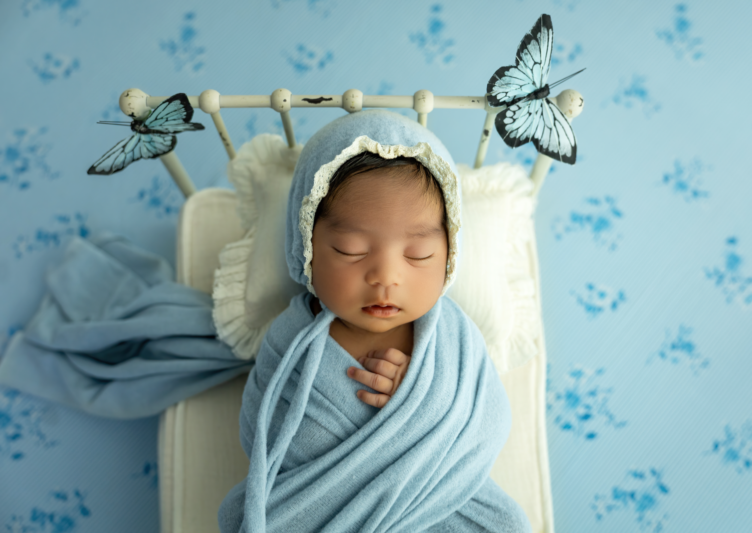 Newborn Photographer
Cake Smash Photographer
Milestone Photographer
Kentucky Photographer
Richmond Kentucky
Berea kentucky
Lexington KY