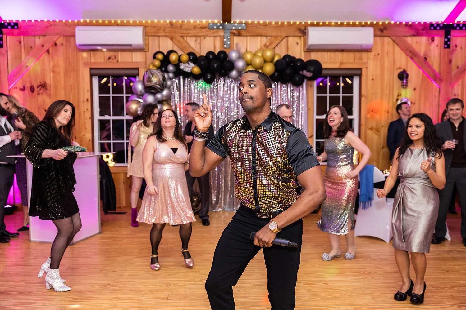 40th birthday, birthday party, celebration, event photos, birthday photos, best party, party decor, disco, disco theme, disco photos, bling