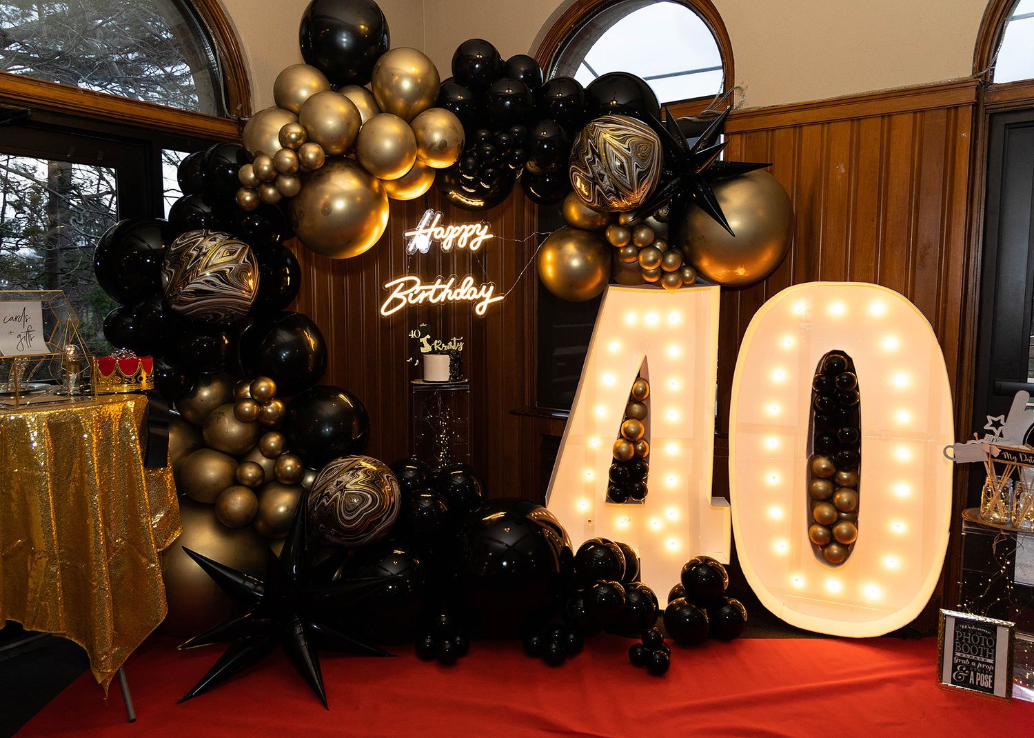 40th birthday party, party decor, black and gold, balloons, fun party, event photographer, event photography, dancing, fun, glamour, bling