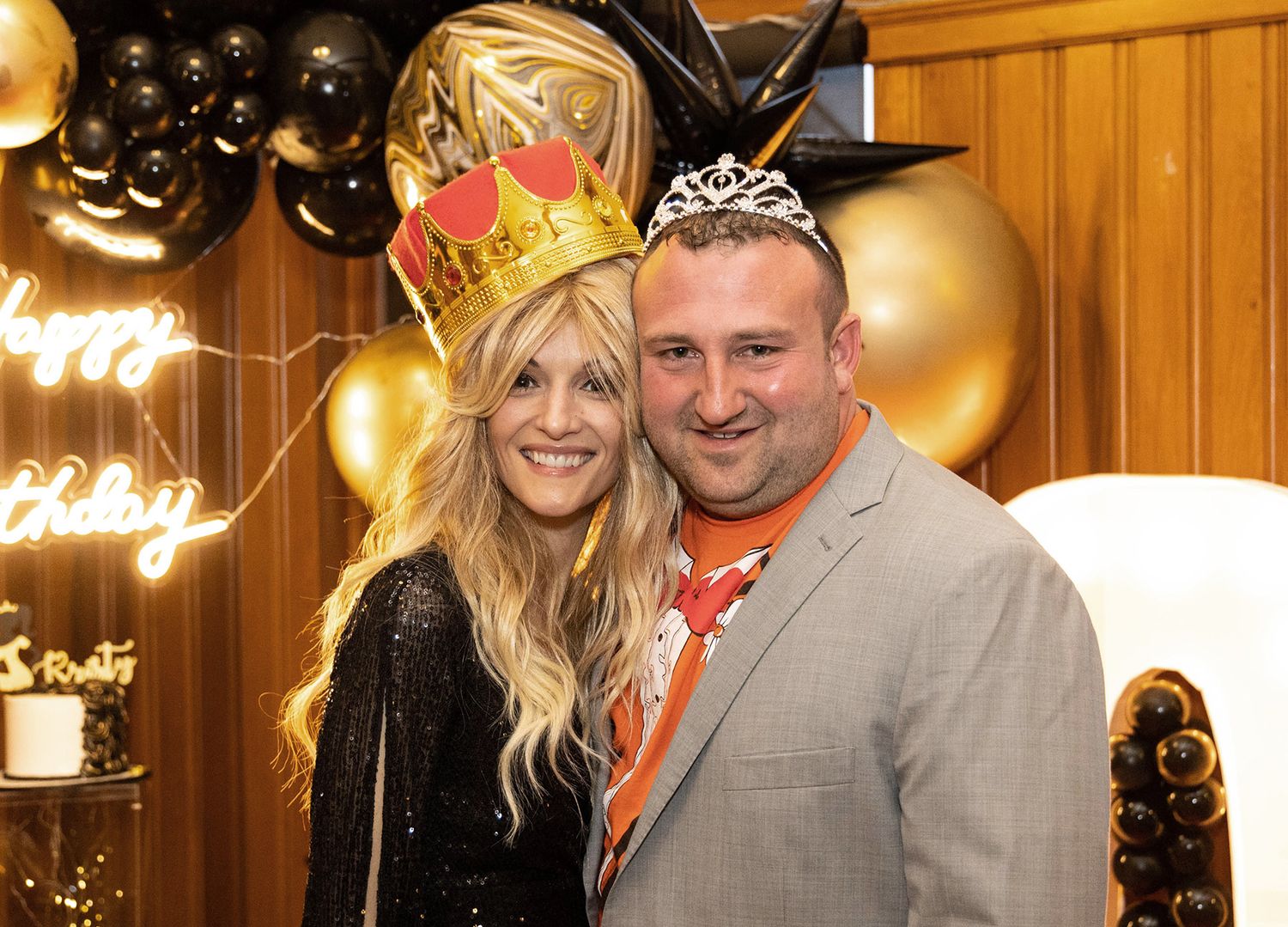 40th birthday party, party decor, prom theme party, balloons, fun party, event photographer, event photography, black tie, evening gowns