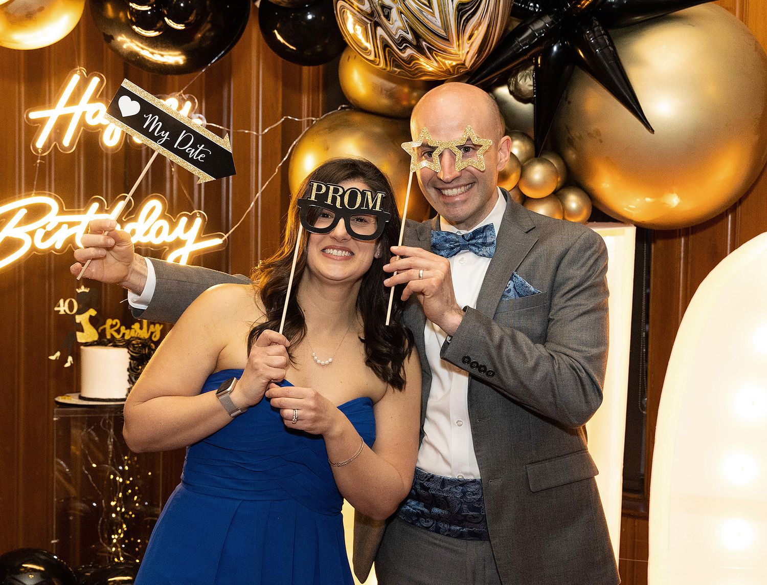 40th birthday party, party decor, black and gold, balloons, fun party, event photographer, event photography, black tie, evening gowns, tux