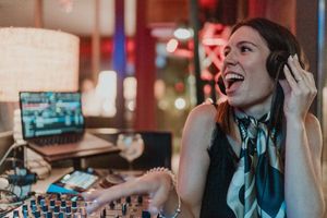 Isabel by Clap Events as a DJ on a wedding day