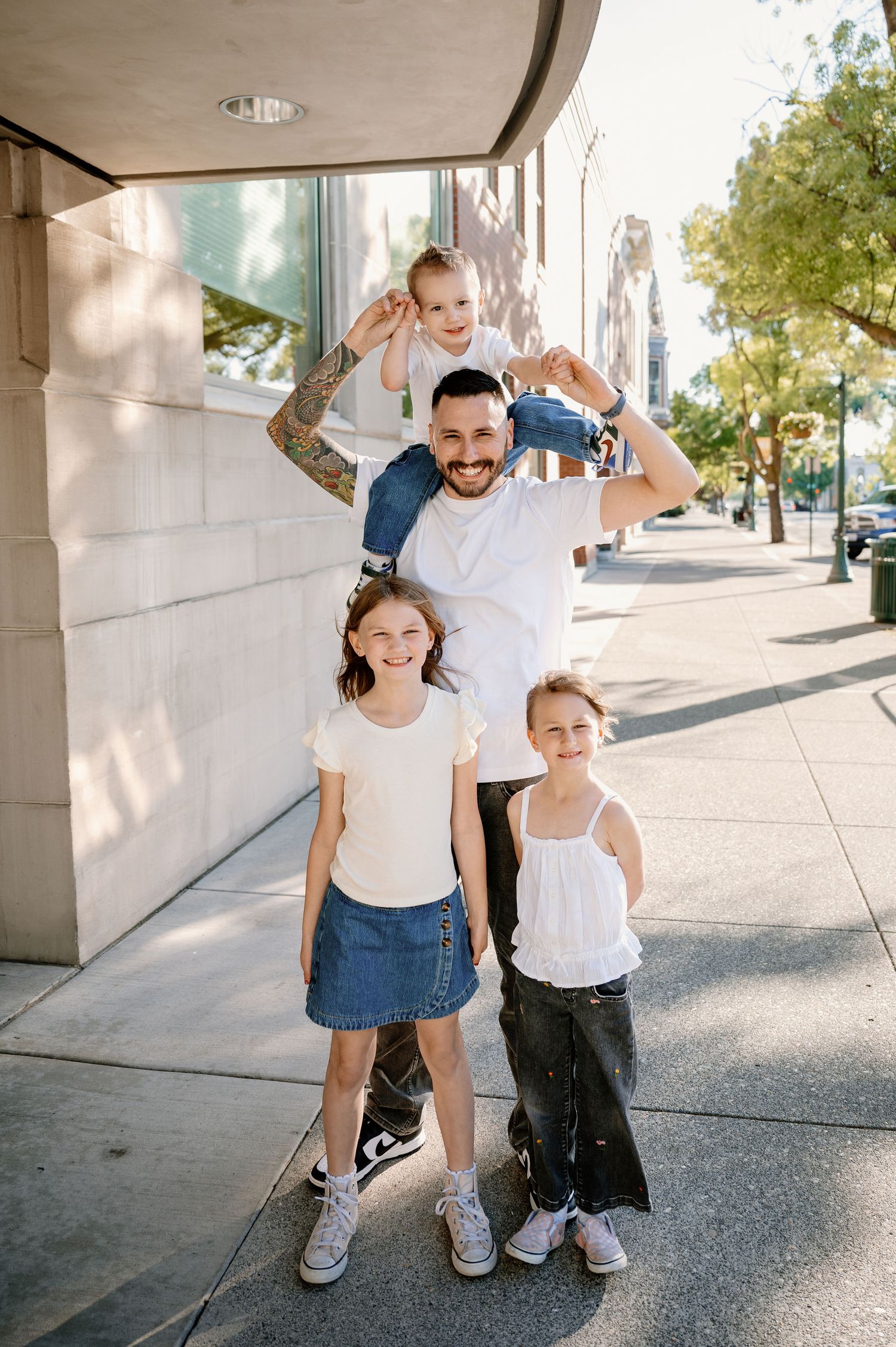 A downtown family photoshoot in Washington