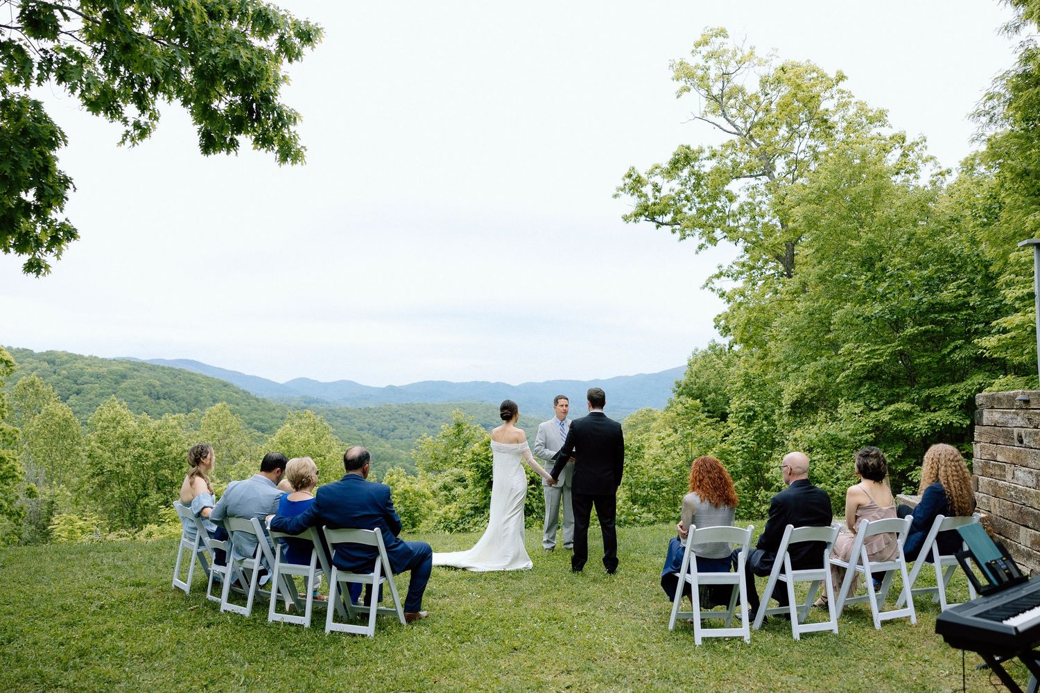 Collage of romantic wedding moments with floral arrangements and outdoor settings.