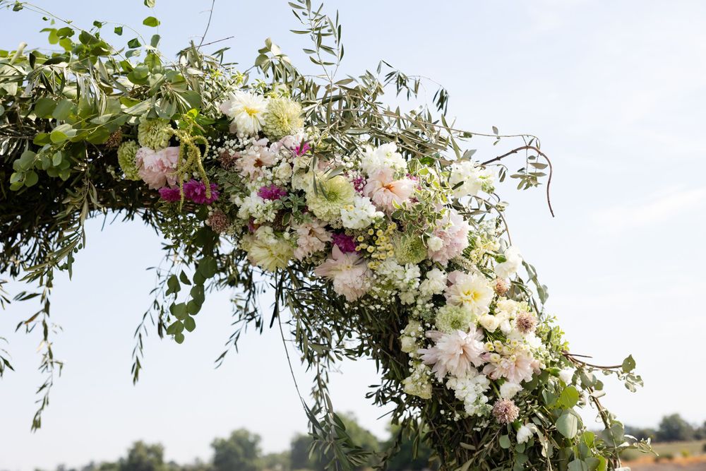 Arch detail shot at Orland, California Wedding at private residence, Northern California photographer
