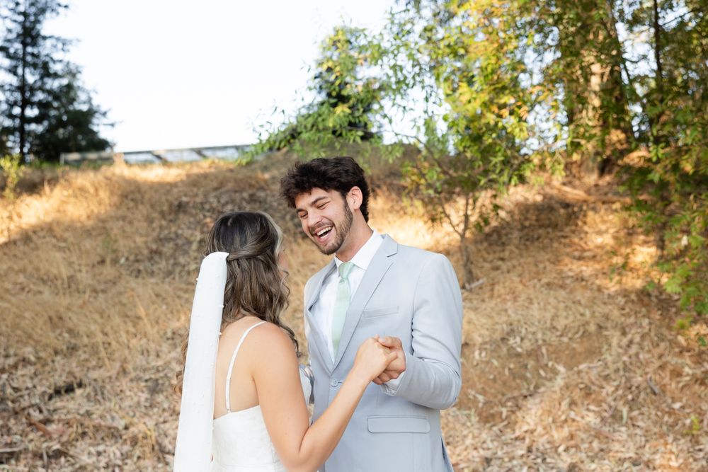 bride and groom first look at Orland, California Wedding at private residence, Northern California photographer
