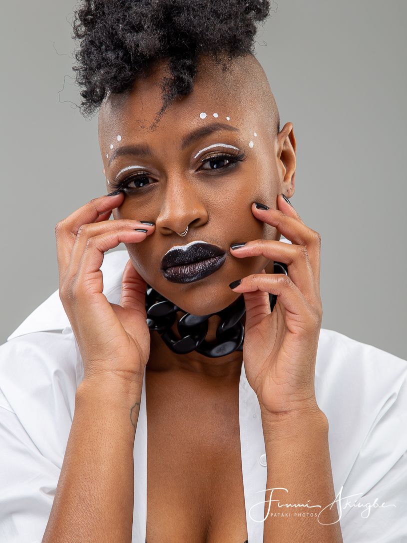 Black and white themed studio photoshoot with Ophely, captured by Funmi Akingbe for Pataki Photos