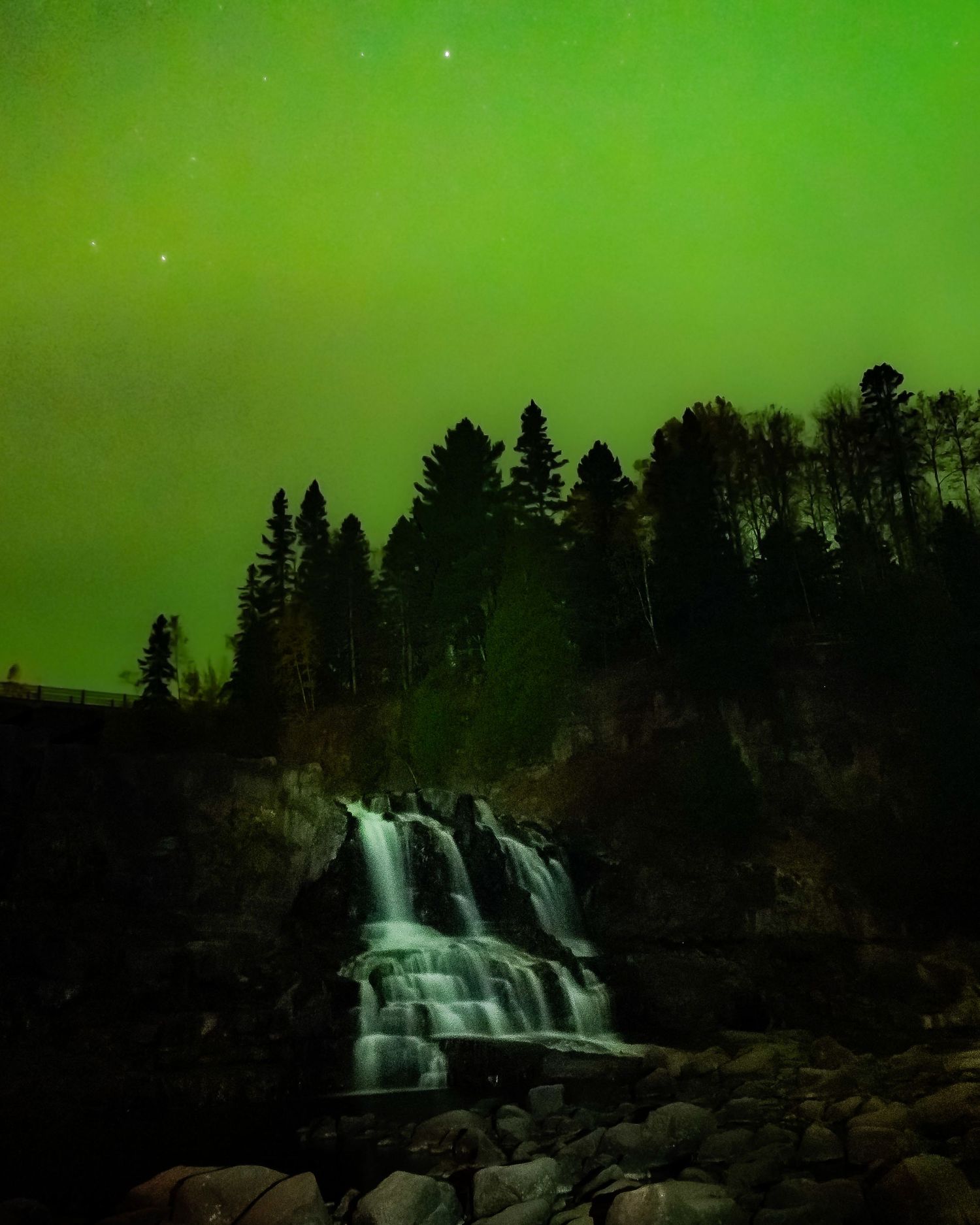 Gooseberry Falls and Northern Lights in October 2024. Lovely1