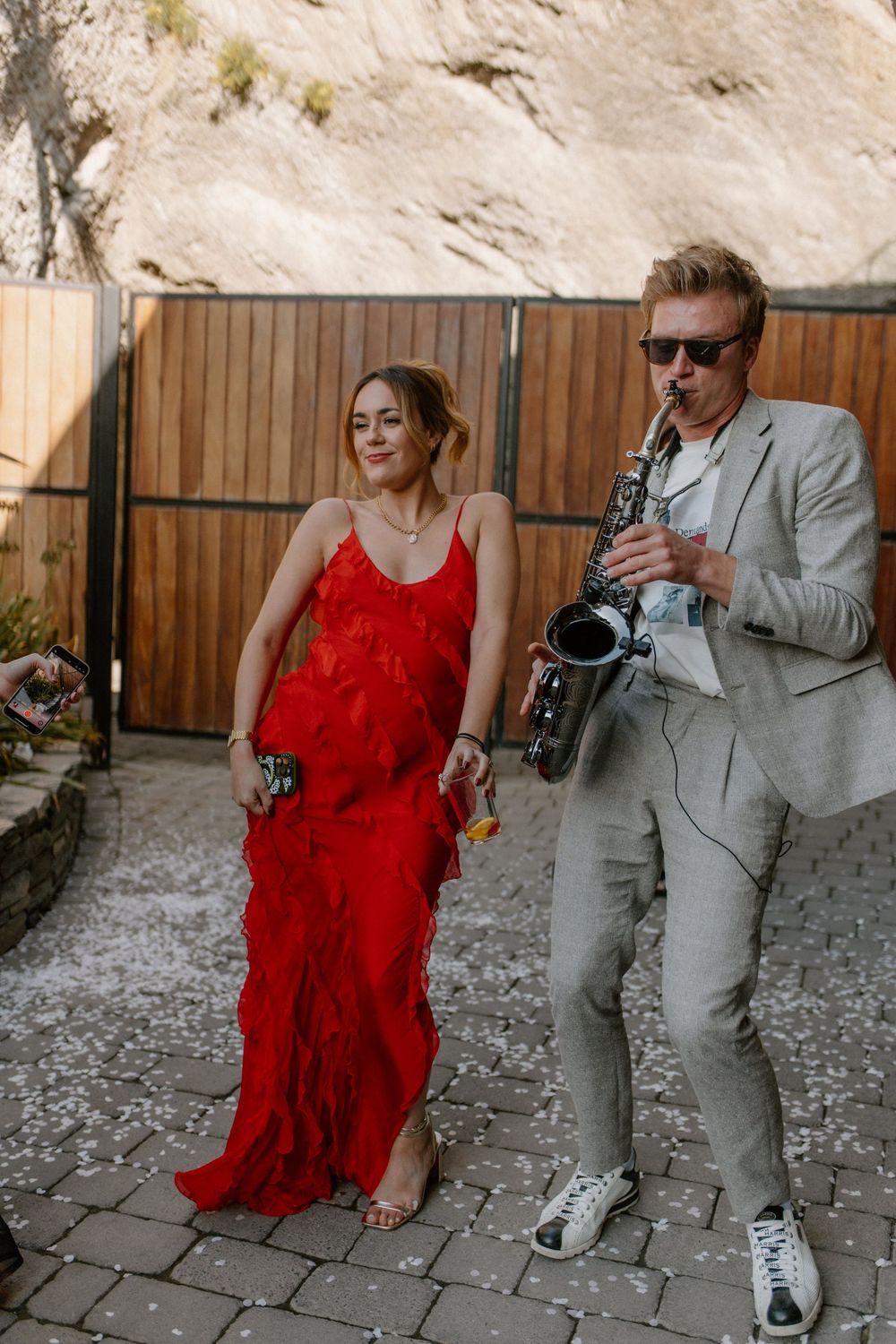 Saxophonist Dan Costin performing at Tunnels Beaches wedding