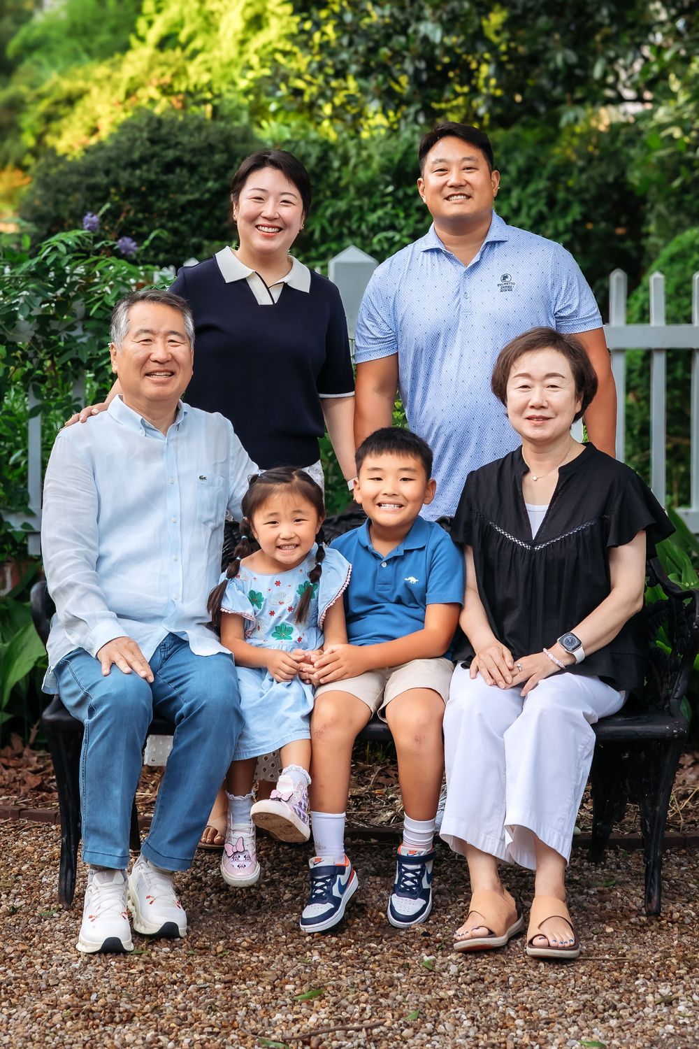 Multi-generational family photo in Athens Georgia at Founders Garden with grandparents and grandchildren during extended family session