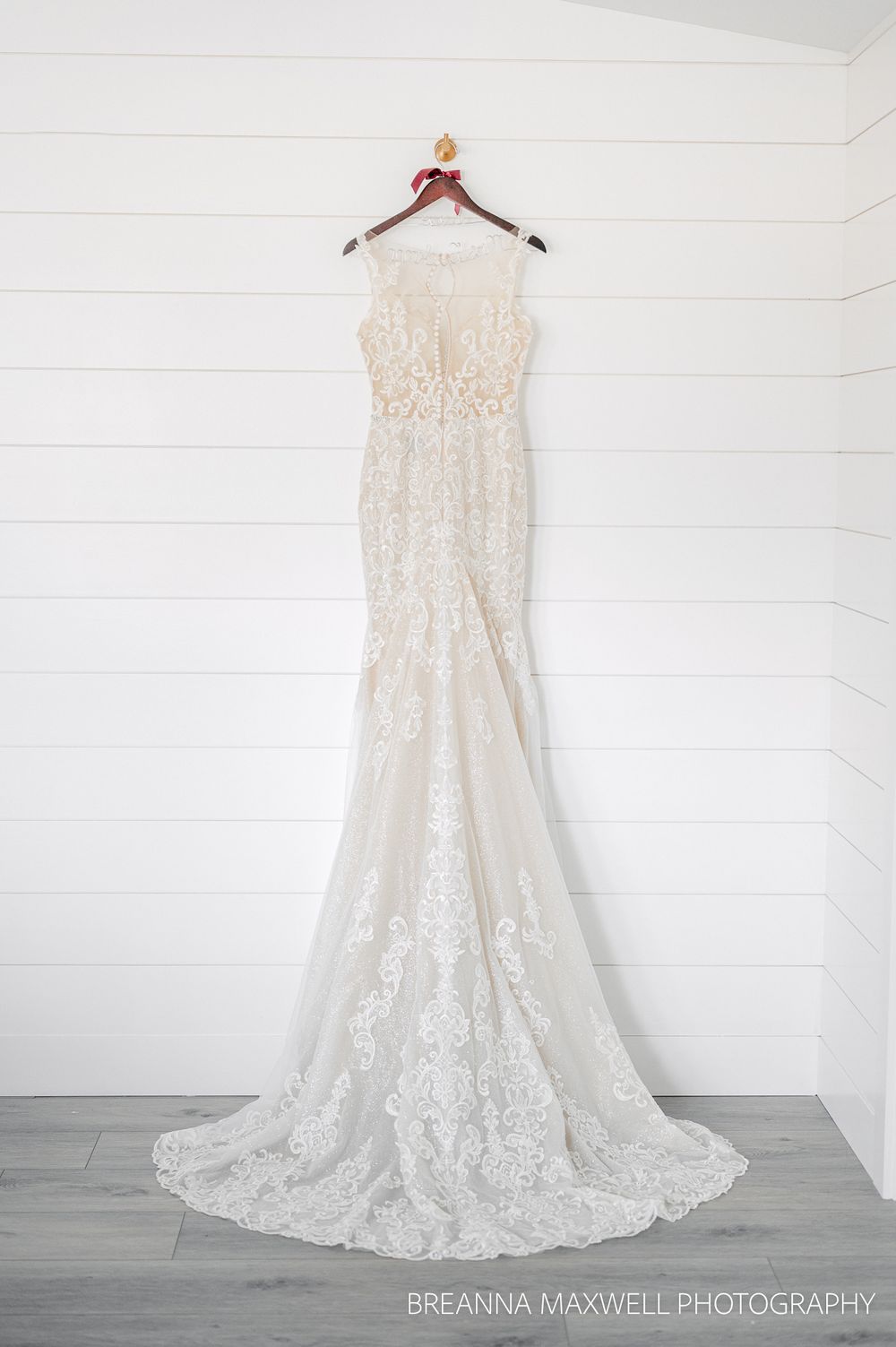 Walnut Ridge Venue. Shellsburg, Iowa
Wedding - Bridal Details