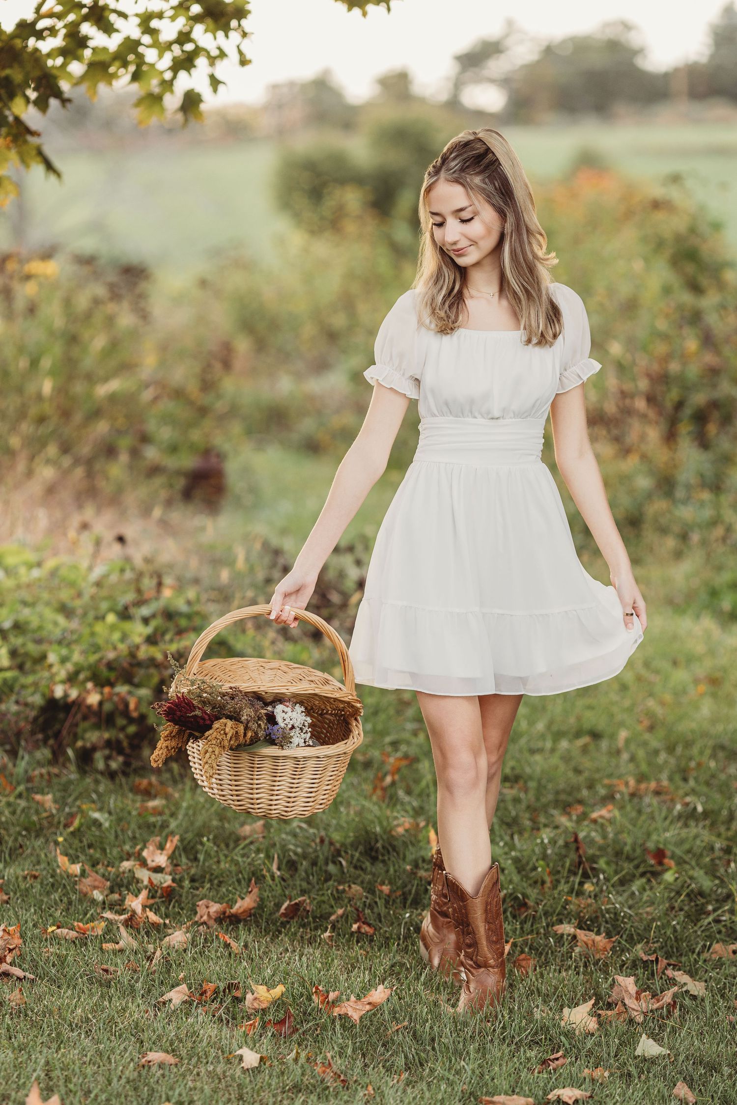 Professional senior graduate photo outdoors