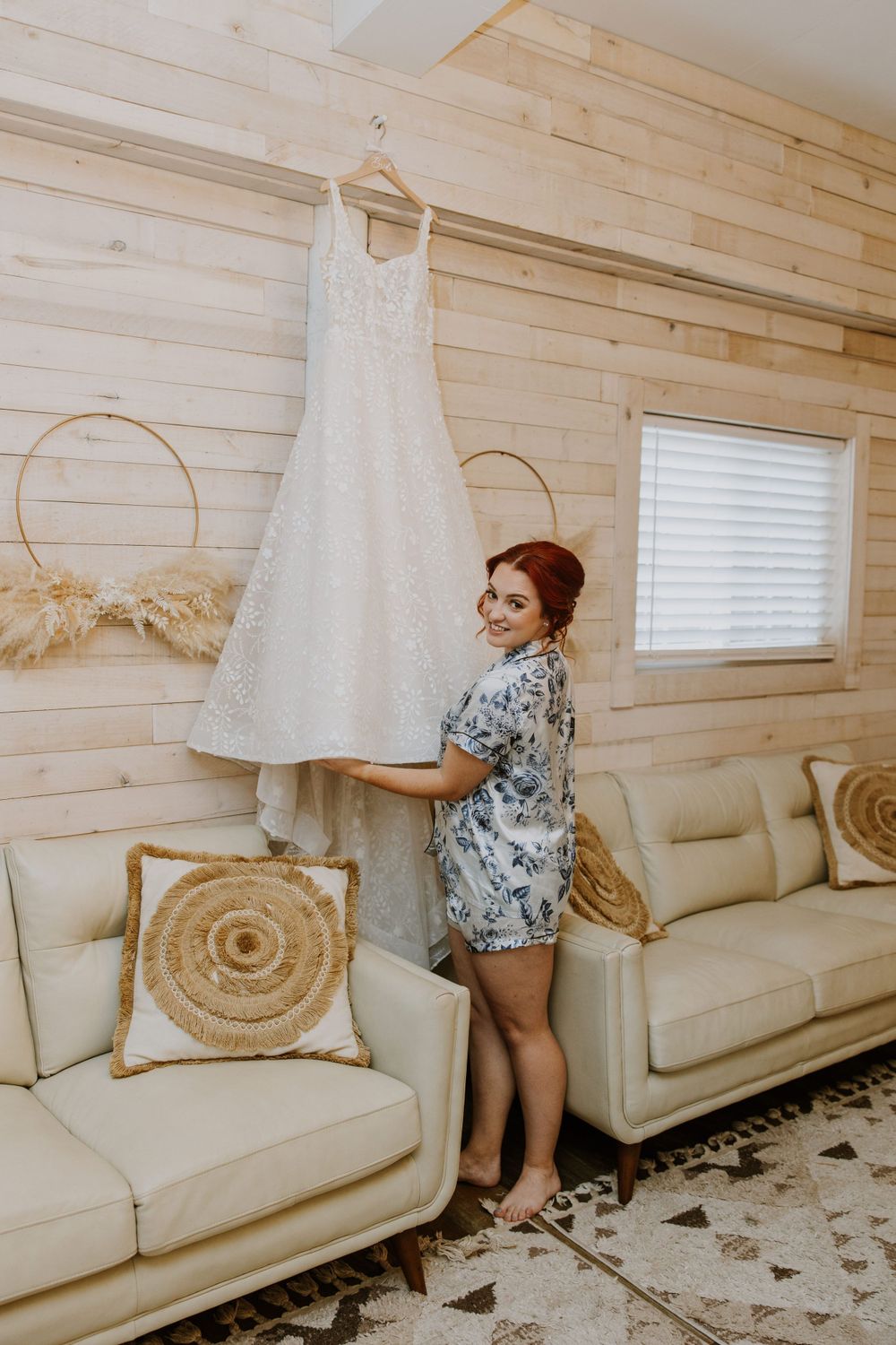 Bridal portraits wedding at Ever After Farms Stockyard Barn captured by Lindsay McDow Photography. Top Knot Artistry, DJ Last Call