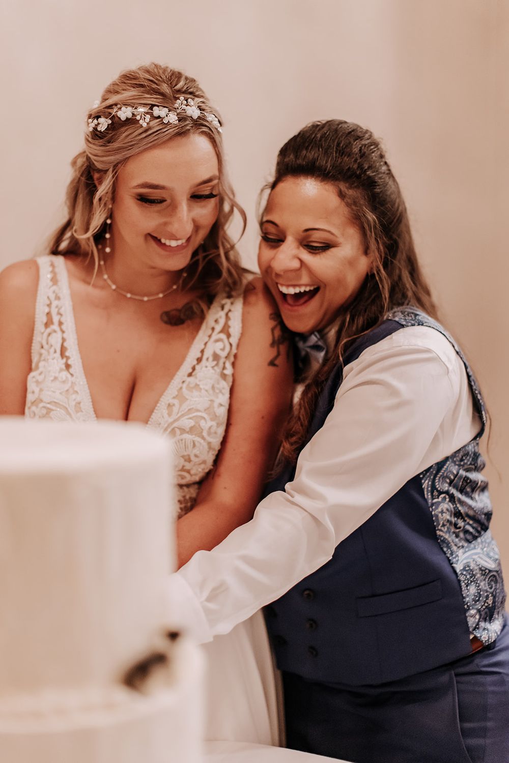 Couple in wedding attire share joyful laughter and intimate moments in a series of candid photographs.