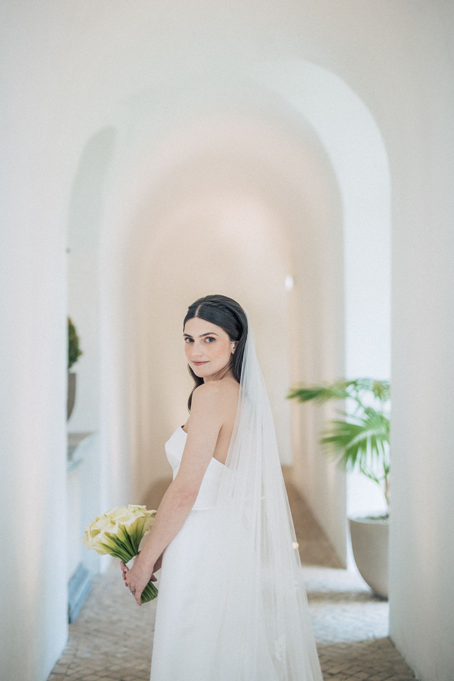 Romantic French destination wedding in Portugal — captured with cinematic flair at The One Hotel. By Regina Wedding Photographer Lisbon