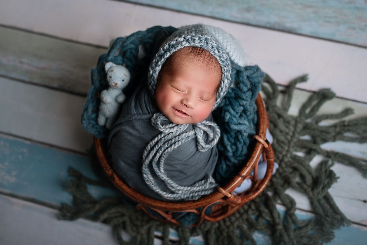 Sandra Gonzalez Photography offers high-end portrait experiences in Fremont, California, designed to celebrate your beauty and individuality