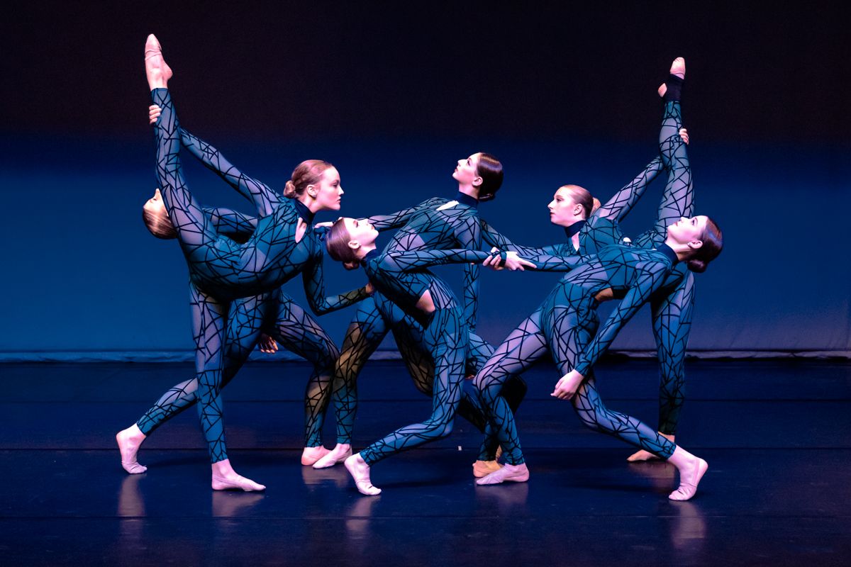 Photo of competitive dance team in showcase recital event