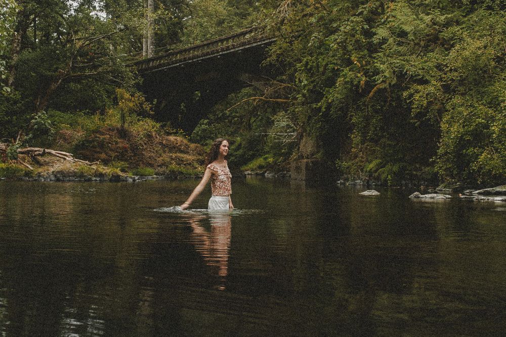 oregon senior photographers, oregon river senior photographers, portland senior photographer, Senior pictures Beaverton,